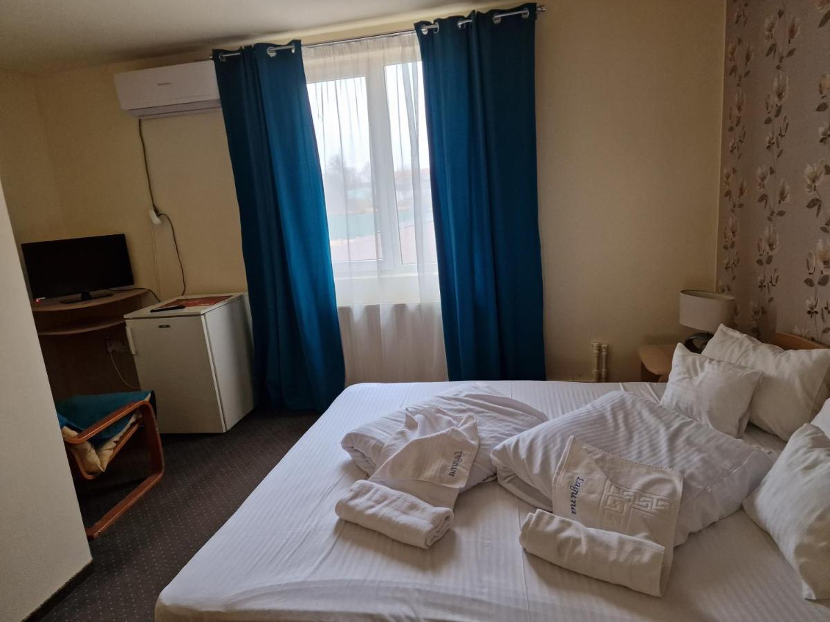Motel Laguna Beius Zewnętrze zdjęcie