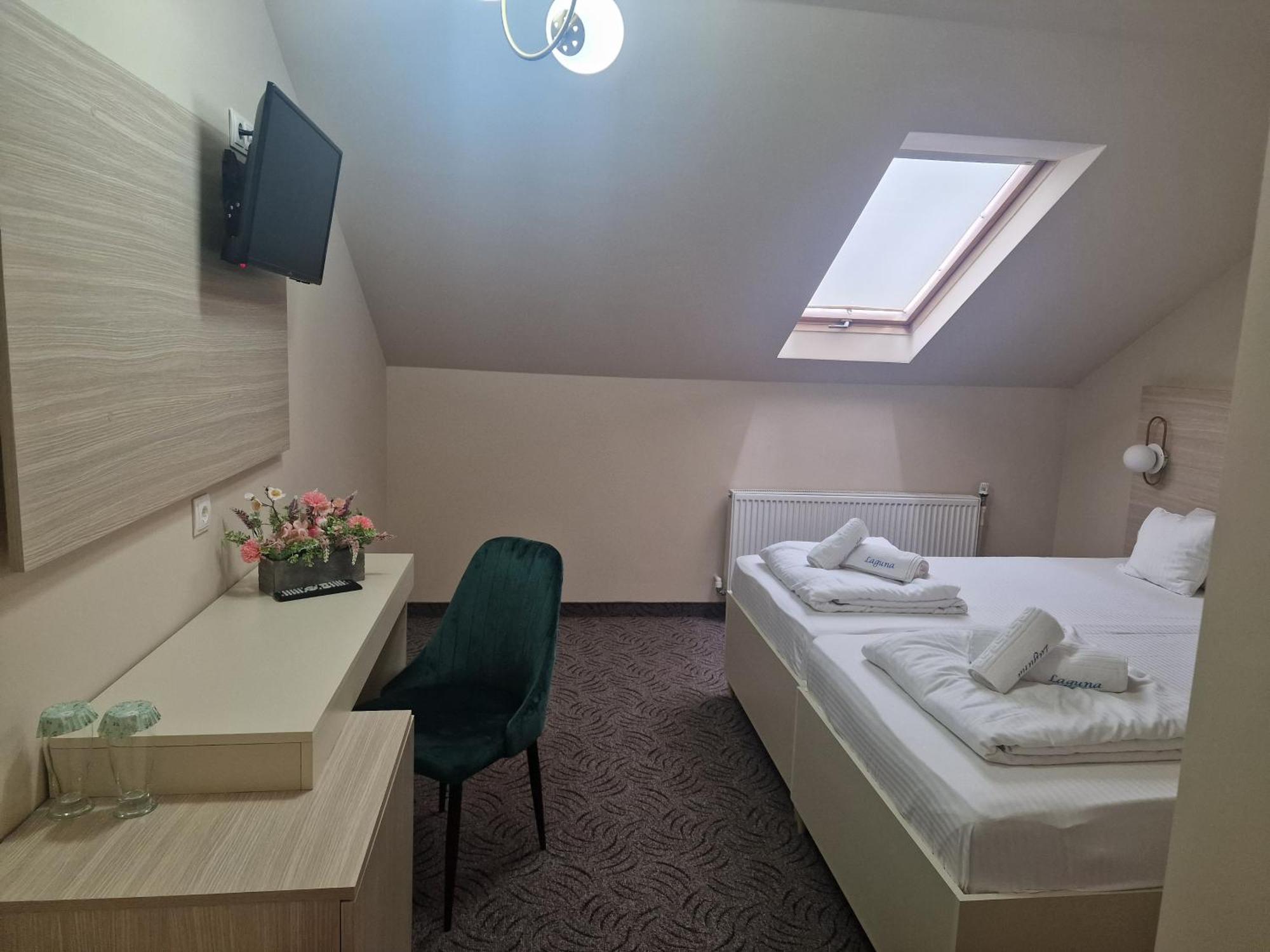 Motel Laguna Beius Zewnętrze zdjęcie